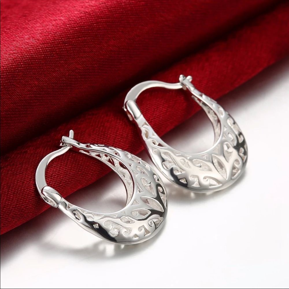 Silver Plated Popular Carved Earrings New - Picture 3 of 6